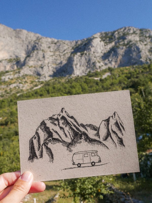 Graspapierkarte - Berge und Camper