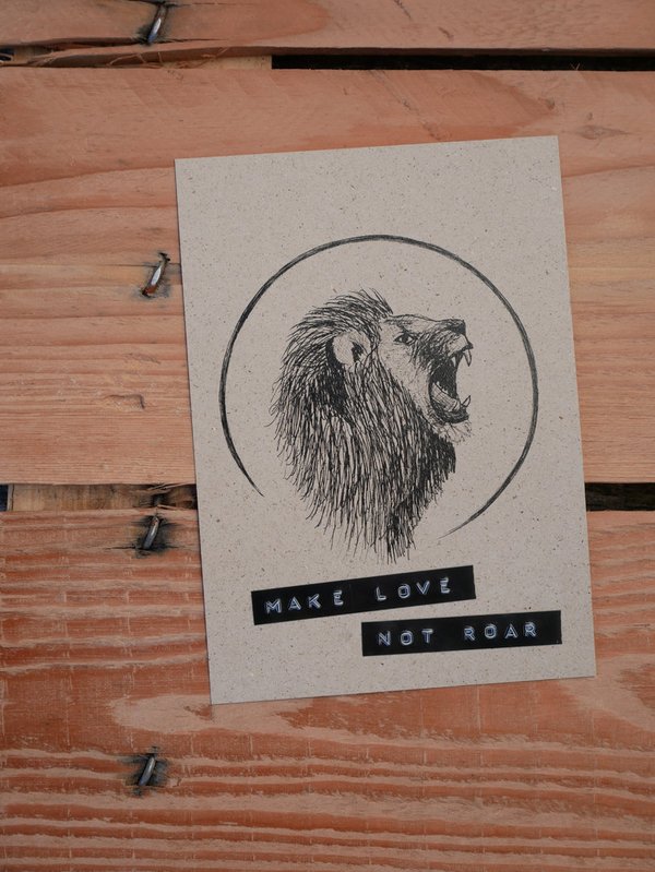 Graspapierkarte - Make love not roar