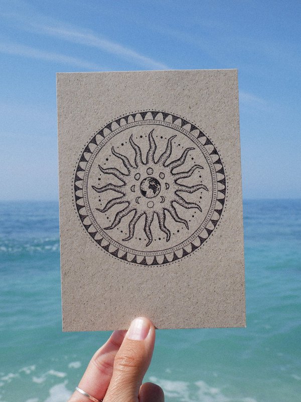 Graspapierkarte - Sonne, Mond, Erde Mandala